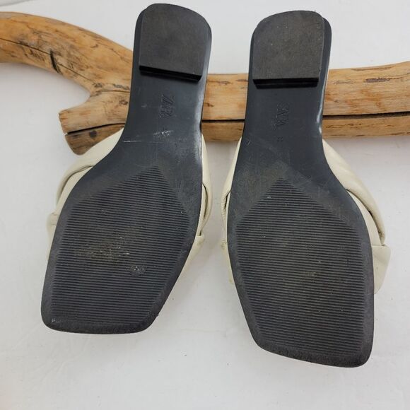 Zara bone color twisted knotted faux leather slides - Picture 3 of 5